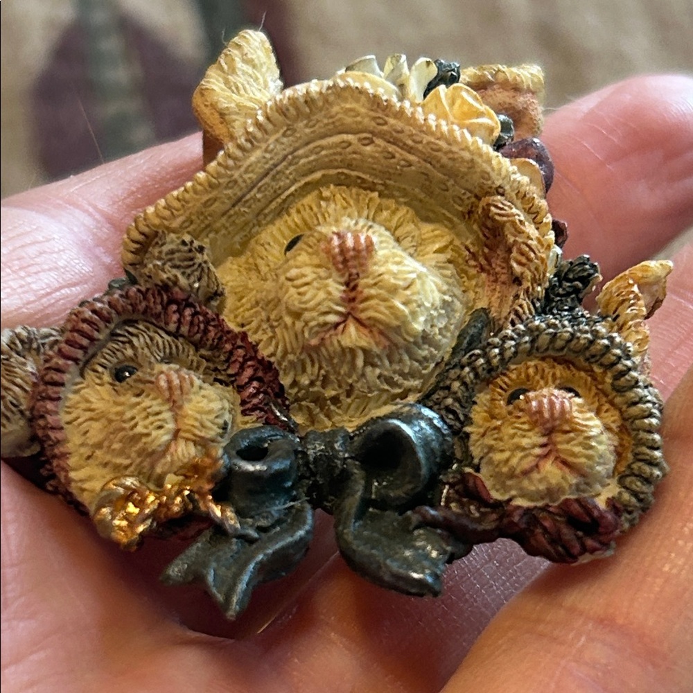 Boyd’s Bears And Friends Vintage Resin Brooch 80’s collection - Picture 4 of 7